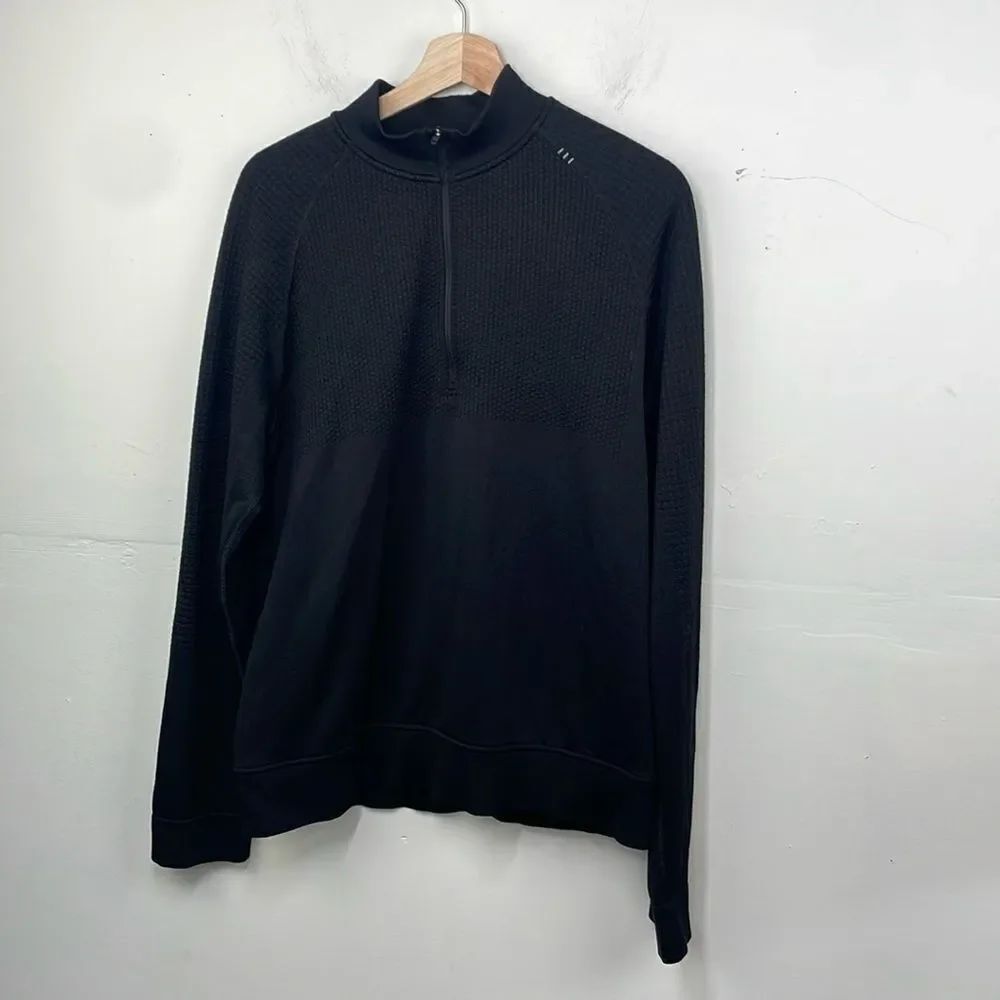 Lululemon Men’s Engineered Warmth 1/2 Zip Black size Large